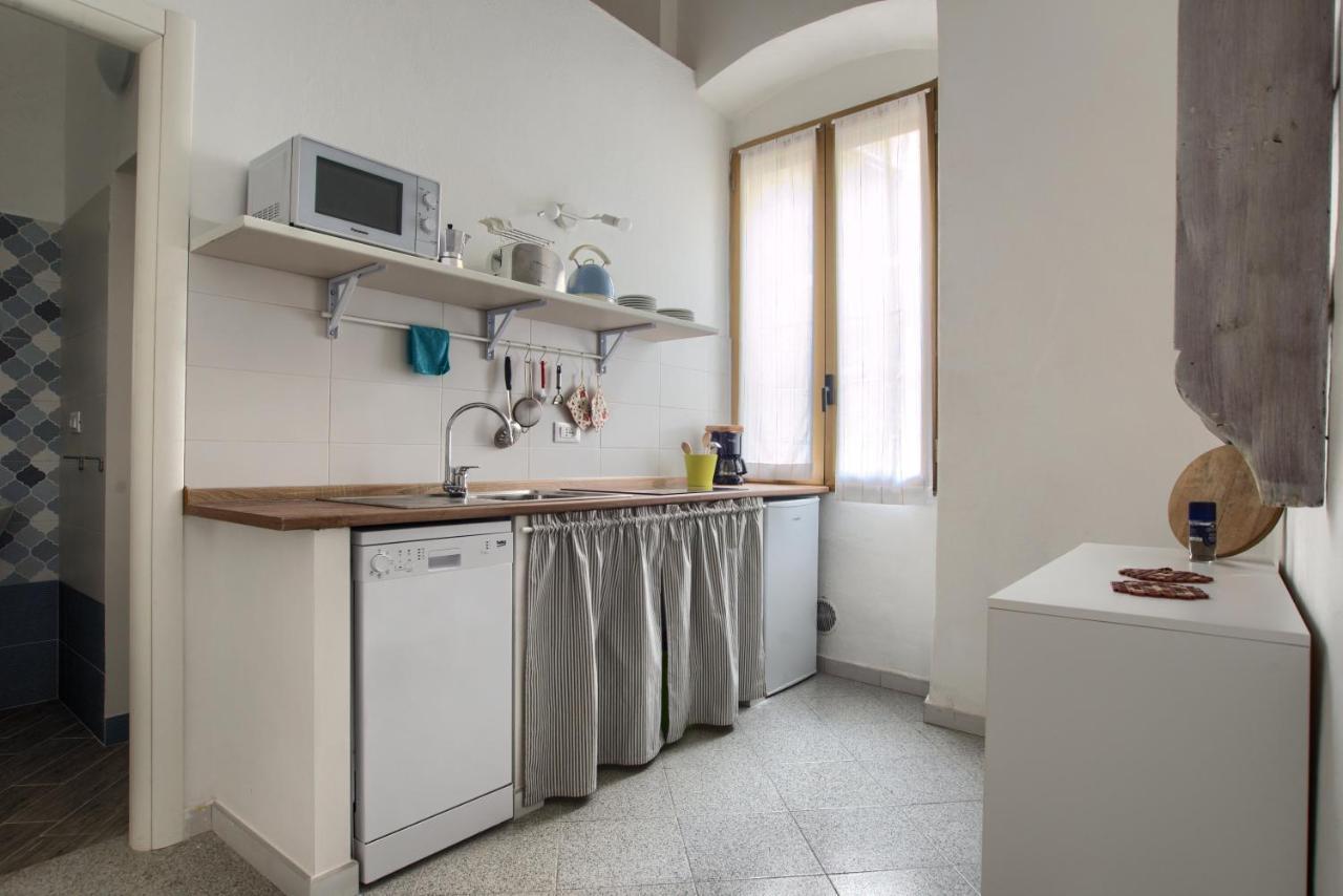インペリア Casa A 2 Passi Dal Mare Con Patio Privatoヴィラ エクステリア 写真
